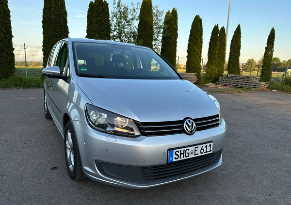 Volkswagen Touran cena 25500 przebieg: 176000, rok produkcji 2011 z Turek małe 596